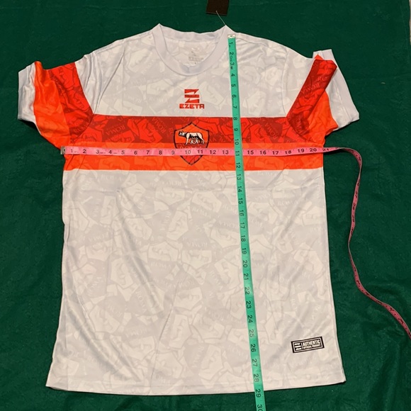 Roma soccer jersey limited edition - Picture 7 of 7